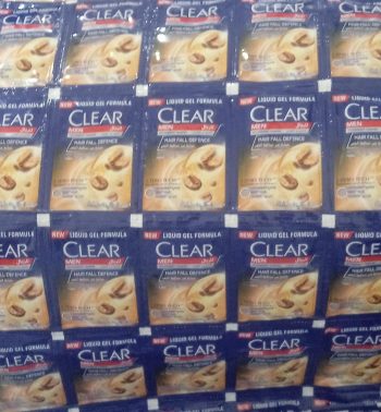 Clear Men's Shampoo Sachets in a Box 20 Strips