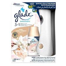 Glade Plug-in Air Freshener in Vanilla scent